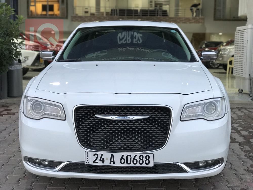 كرايسلر 300